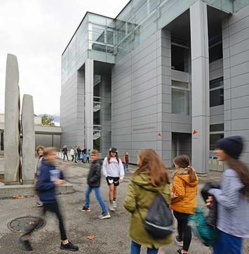 Bildung und Schulen
